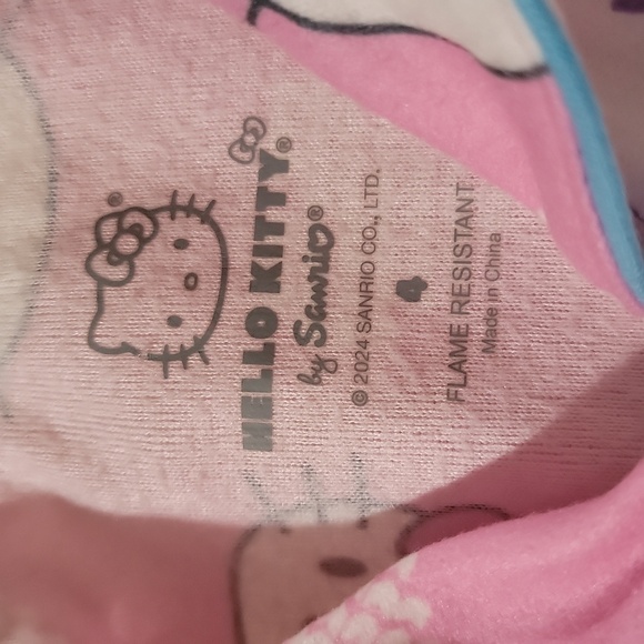 Hello Kitty Pink Kids Pajama top Button down, Long sleeve NWT Size 4 - Picture 2 of 8